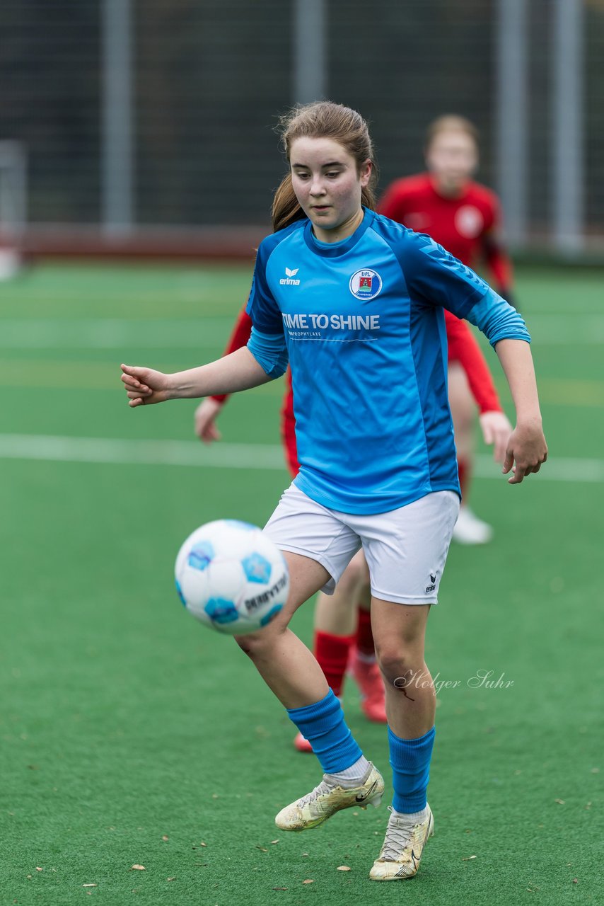 Bild 159 - wBJ VfL Pinneberg - Eimsbuettler TV2 : Ergebnis: 3:5